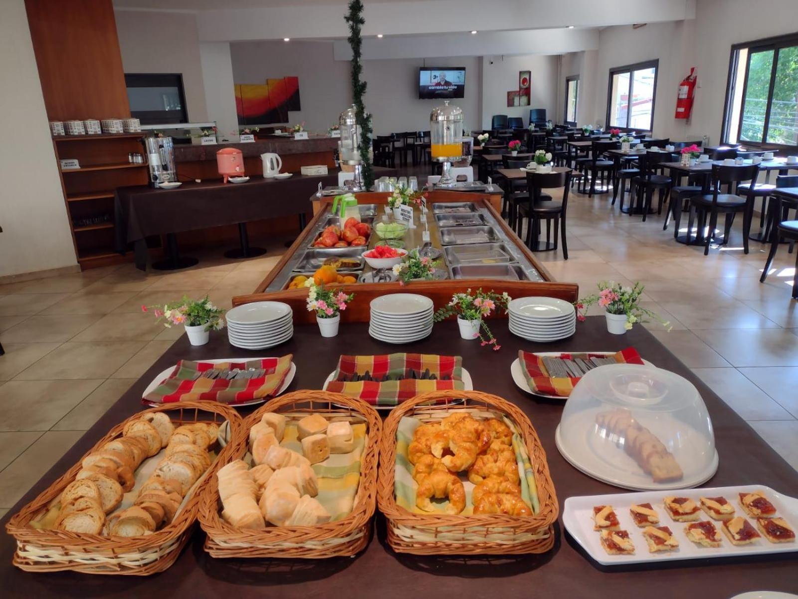 Hotel Hurlingham Villa Carlos Paz Eksteriør billede