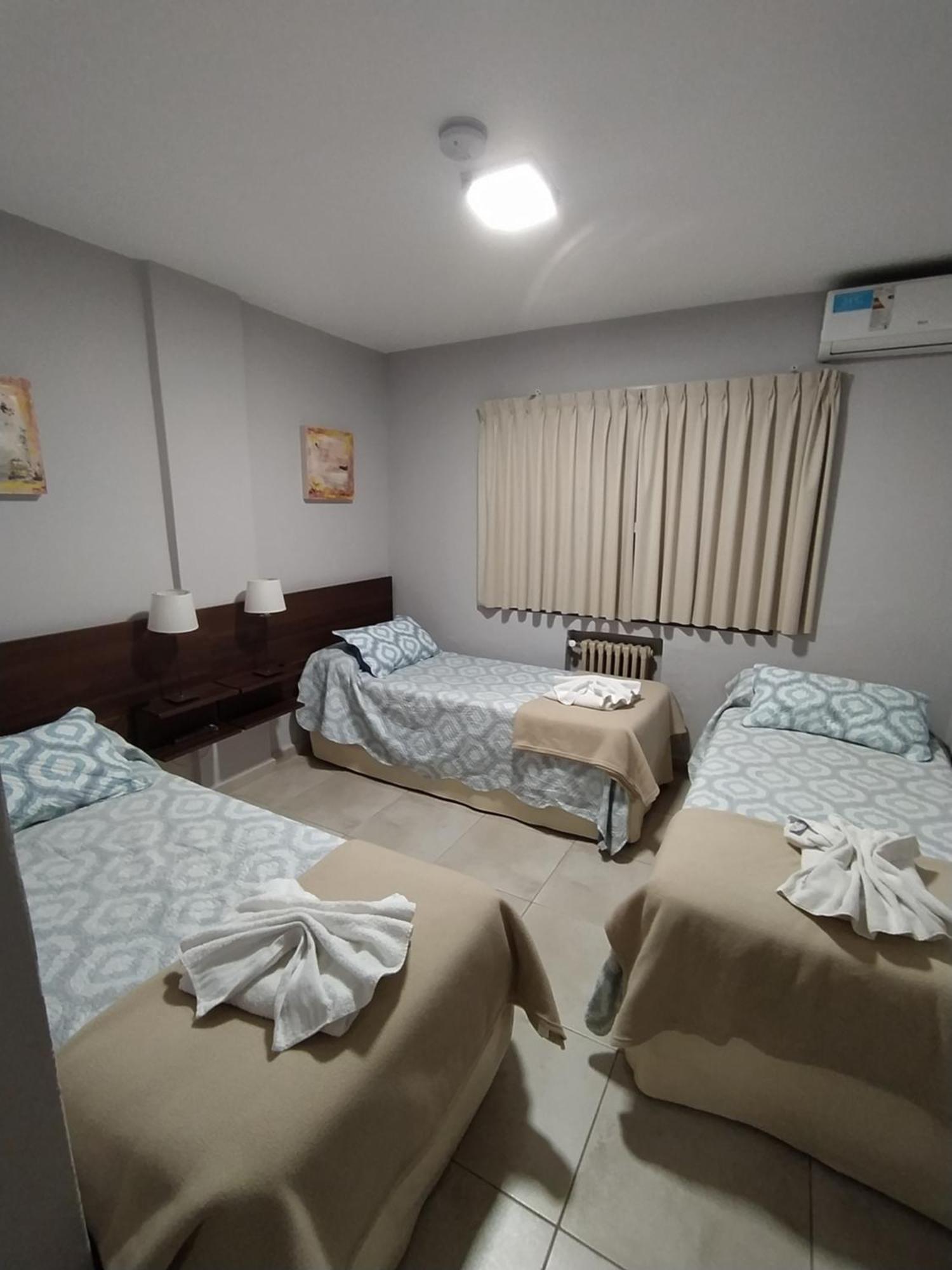 Hotel Hurlingham Villa Carlos Paz Værelse billede